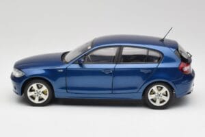 BMW 1 E87 Sydney Kék Kyosho 1:18 80430308600 Fém – 4. kép a 8-ből