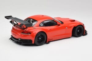 BMW Z4 E89 GT3 Piros Minichamps 1:18 151122300 Fém – 2. kép a 6-ből