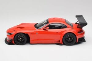 BMW Z4 E89 GT3 Piros Minichamps 1:18 151122300 Fém – 3. kép a 6-ből