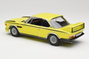 BMW 3.0 CSL E9 Sárga Minichamps 1:18 180029028 Fém – 7. kép a 8-ből