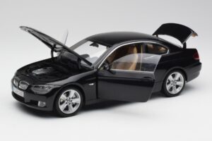 BMW 3 E92 Coupe Fekete Kyosho 1:18 80430407222 Fém – 2. kép a 8-ből
