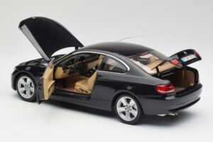 BMW 3 E92 Coupe Fekete Kyosho 1:18 80430407222 Fém – 5. kép a 8-ből