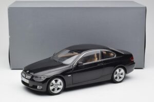 BMW 3 E92 Coupe Fekete Kyosho 1:18 80430407222 Fém – 8. kép a 8-ből