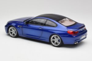 BMW M6 F13 San Marino Kék Paragon 1:18 80432218737 Fém – 6. kép a 7-ből