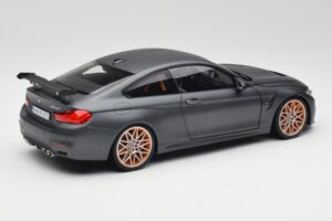 BMW M4 F82 GTS Frozen Szürke Minichamps 1:18 80432411555 Fém – 3. kép a 8-ből