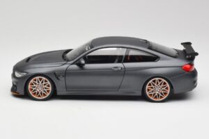 BMW M4 F82 GTS Frozen Szürke Minichamps 1:18 80432411555 Fém – 4. kép a 8-ből