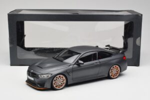 BMW M4 F82 GTS Frozen Szürke Minichamps 1:18 80432411555 Fém – 8. kép a 8-ből