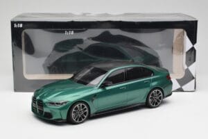 BMW M3 G80 Isle of Man Green Minichamps 1:18 155020200 Fém – 6. kép a 6-ből