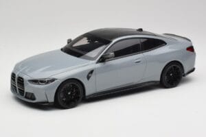 BMW M4 G82 Brooklyn Szürke Minichamps 1:18 155020124 Fém