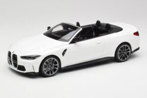 BMW M4 G82 Kabrió Alpine White Minichamps 1:18 155021031 Fém