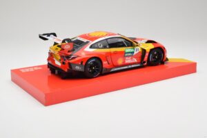 BMW M4 GT3 G82 #31 S. van der Linde Team Schubert DTM Champion 2022 Minichamps 1:18 113222331 Fém – 3. kép a 8-ből
