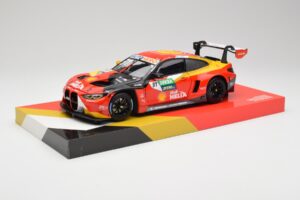 BMW M4 GT3 G82 #31 S. van der Linde Team Schubert DTM Champion 2022 Minichamps 1:18 113222331 Fém