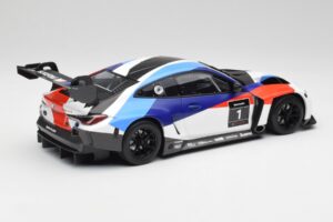 BMW M4 GT3 Presentation Car 2021 Minichamps 1:18 155212000 Fém – 2. kép a 6-ből