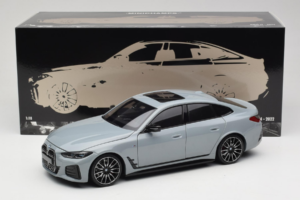 BMW i4 G26 Grey Metallic Minichamps 1:18 110023010 Fém – 8. kép a 8-ből