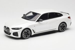 BMW i4 M50 G26 Mineral Fehér Metál Otto 1:18 OT1074 Gyanta