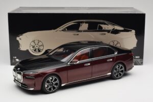 BMW i7 G70 Black & Red Metallic Minichamps 1:18 110023201 Fém – 8. kép a 8-ből