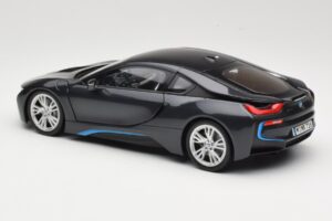 BMW i8 Sophisto Grey Minichamps 1:18 80432336842 Fém – 7. kép a 8-ből