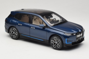 BMW iX Blue Metallic Minichamps 1:18 110023100 Fém – 6. kép a 8-ből