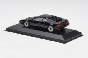 BMW M1 Fekete Minichamps 1:43 940025021 Fém – 3. kép a 4-ből