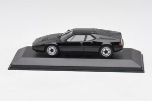 BMW M1 Fekete Minichamps 1:43 940025021 Fém