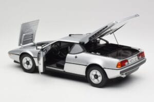 BMW M1 Ezüst Metál Norev 1:18 183226 Fém – 5. kép a 8-ből