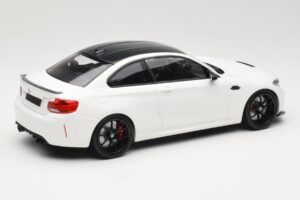 BMW M2 CS F87 Fehér fekete felnikkel Minichamps 1:18 155021025 Fém – 2. kép a 6-ből