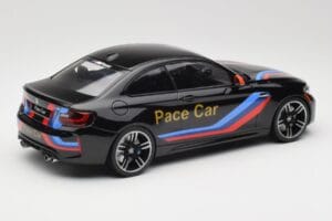 BMW M2 F87 Pace Car Minichamps 1:18 155026106 Fém – 2. kép a 6-ből
