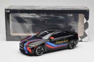 BMW M2 F87 Pace Car Minichamps 1:18 155026106 Fém – 6. kép a 6-ből