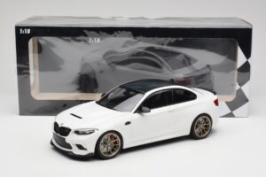 BMW M2 F87 CS Alpine White Arany Felnik Minichamps 1:18 155021020 Fém – 6. kép a 6-ből