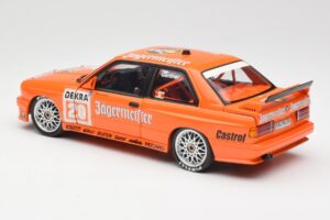 BMW M3 E30 #20 Jagermeister W. Gardner DTM 1992 Minichamps 1:18 180922020-O Fém – 7. kép a 8-ből