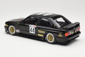 BMW M3 E30 JPS Team BMW #44 J. Richards / T. Longhurst Class Winners Bathurst 1000 1987 Minichamps 1:18 155872044 Fém – 5. kép a 6-ből