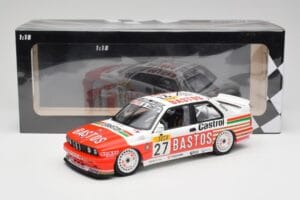 BMW M3 E30 #27 Bigazzi Team S. Soper / A. Hahne 4th Place 24 Hours of Spa 1990 Minichamps 1:18 155902027 Fém – 6. kép a 6-ből