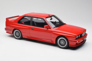 BMW M3 E30 Sport Evolution Piros Otto 1:12 G033 Gyanta – 4. kép a 6-ből