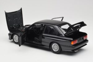 BMW M3 E30 Black Metallic Minichamps 1:18 180020306 Fém – 5. kép a 8-ből
