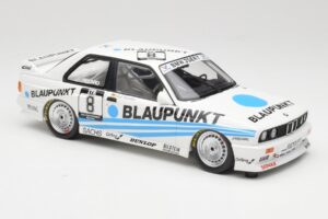 BMW M3 E30 Team Schnitzer #8 O. Manthey DTM 1988 Minichamps 1:18 155882008 Fém – 4. kép a 6-ből
