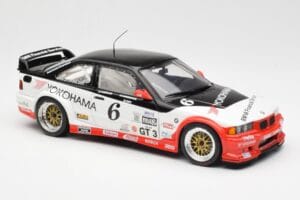 BMW M3 E36 GTR #0 B. Auberlen / M. Simo / P. Cunningham Daytona 24 Hours 1998 UT Models 1:18 39816 Fém – 6. kép a 8-ből