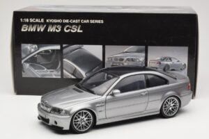 BMW M3 E46 CSL Ezüst Kyosho 1:18 08506S Fém – 8. kép a 8-ből
