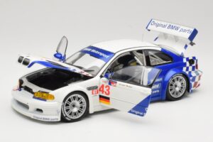 BMW M3 E46 GTR #24 D. Muller / J. Muller / H.-J. Stuck ALMS 2001 Minichamps 1:18 80430139184 Fém – 2. kép a 8-ből