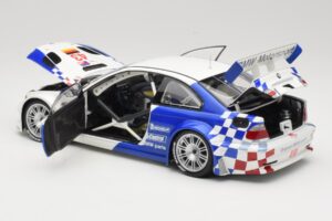BMW M3 E46 GTR #24 D. Muller / J. Muller / H.-J. Stuck ALMS 2001 Minichamps 1:18 80430139184 Fém – 5. kép a 8-ből