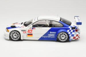 BMW M3 E46 GTR #42 J. Muller / J.J. Lehto ALMS 2001 Minichamps 1:18 80430139183 Fém – 4. kép a 8-ből