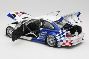 BMW M3 E46 GTR #42 J. Muller / J-J. Lehto ALMS 2001 Minichamps 1:18 80430139183-R1 Fém – 5. kép a 8-ből