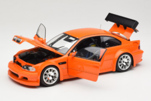 BMW M3 E46 GTR Street Narancssárga Minichamps 1:18 100012106 Fém – 2. kép a 8-ből