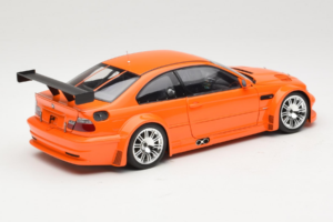 BMW M3 E46 GTR Street Narancssárga Minichamps 1:18 100012106 Fém – 3. kép a 8-ből