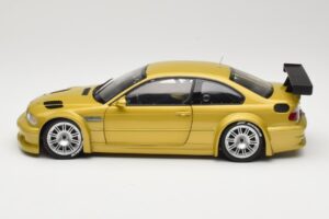 BMW M3 E46 GTR Street Phoenix Yellow Minichamps 1:18 80430309444 Fém – 4. kép a 8-ből