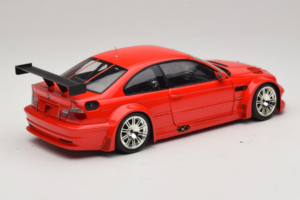 BMW M3 E46 GTR Street Piros Minichamps 1:18 100012101 Fém – 3. kép a 8-ből