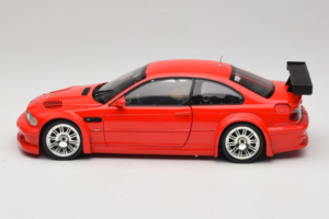 BMW M3 E46 GTR Street Piros Minichamps 1:18 100012101 Fém – 4. kép a 8-ből