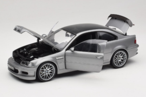 BMW M3 E46 GTR Street Ezüstszürke Kyosho 1:18 08507S Fém – 2. kép a 8-ből