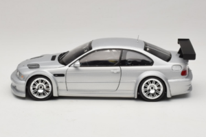 BMW M3 E46 GTR Street Ezüst Minichamps 1:18 100012100 Fém – 4. kép a 8-ből