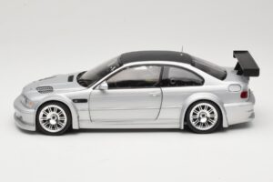 BMW M3 E46 GTR Street Ezüst With Carbon Roof Minichamps 1:18 100012102 Fém – 4. kép a 8-ből