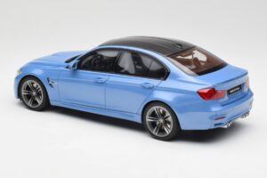 BMW M3 F80 Yas Marina Kék GT Spirit 1:18 GT055 Gyanta – 5. kép a 6-ből
